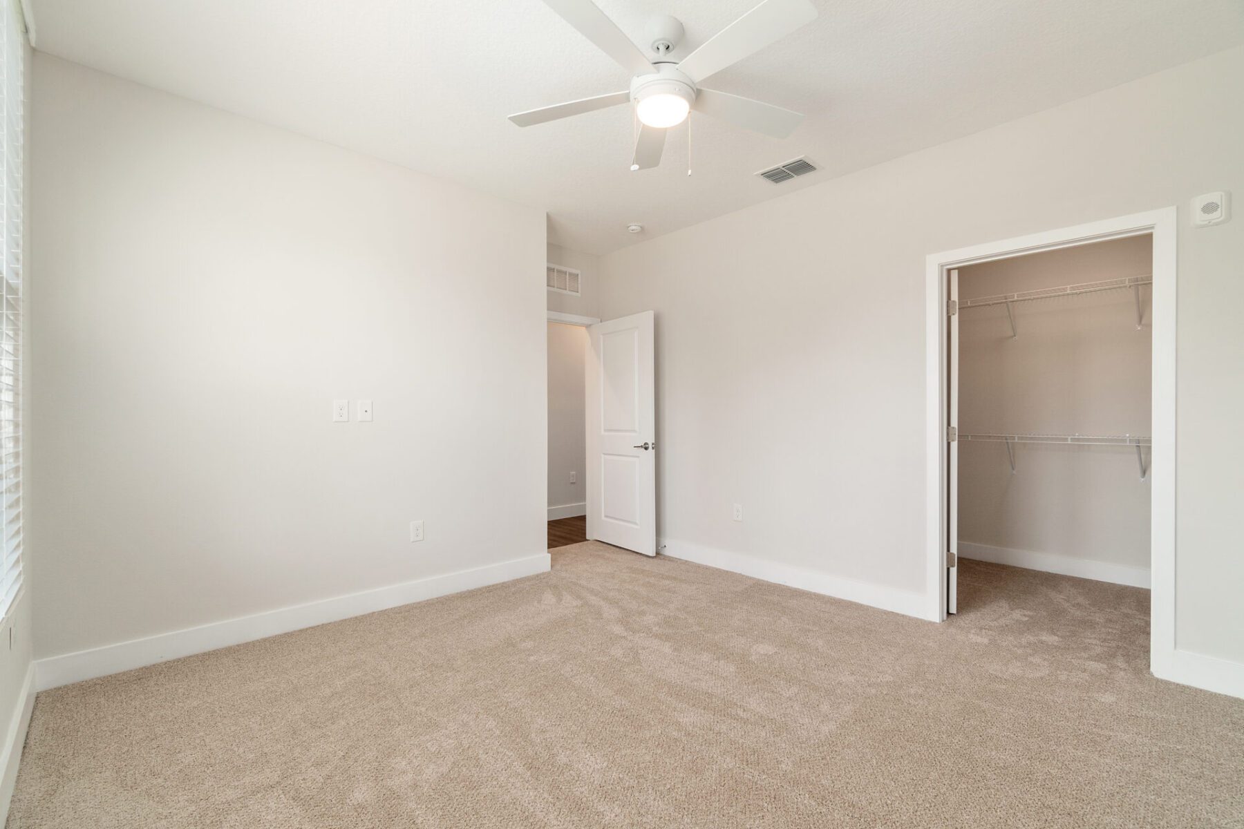 Lofts at Brownwood_Greenstone_16