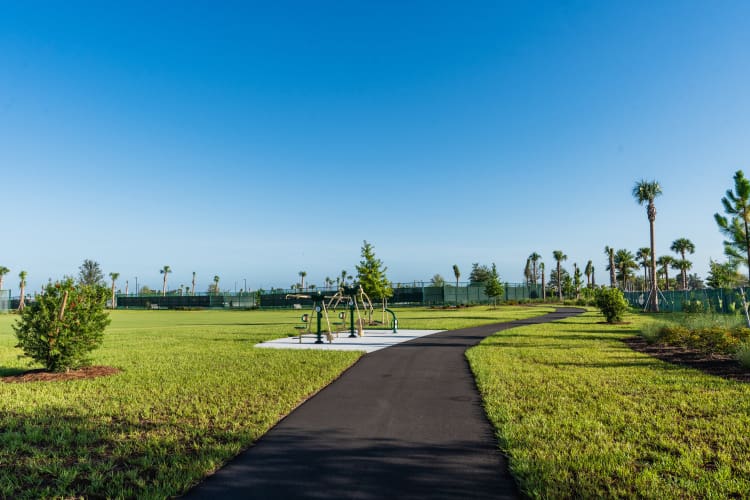 olympia-preview-outdoor-amenities-fitness-trail