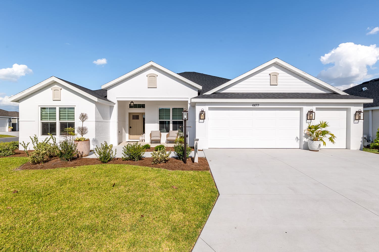 designer-robin-exterior