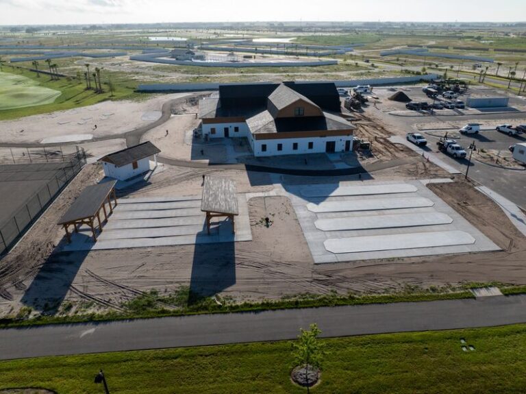 Gallery-recreation-center-mustang-construction-drone-2