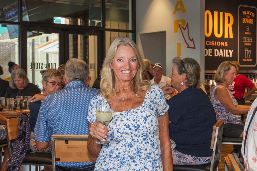 Gallery-eastport-shopping-and-dining-oak-and-stone-23